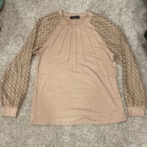 NWOT Women’s Pleated Lace-Sleeved Shirt